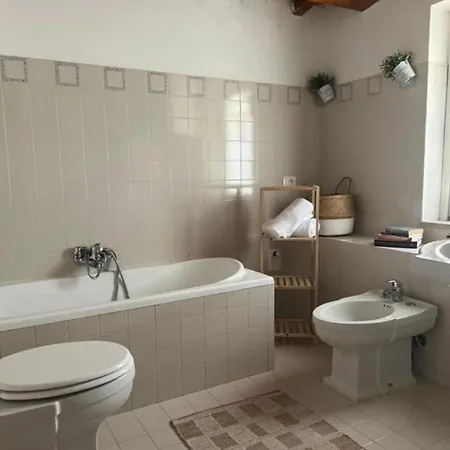 Apartment Radici - La Finestra Sui Sassi *